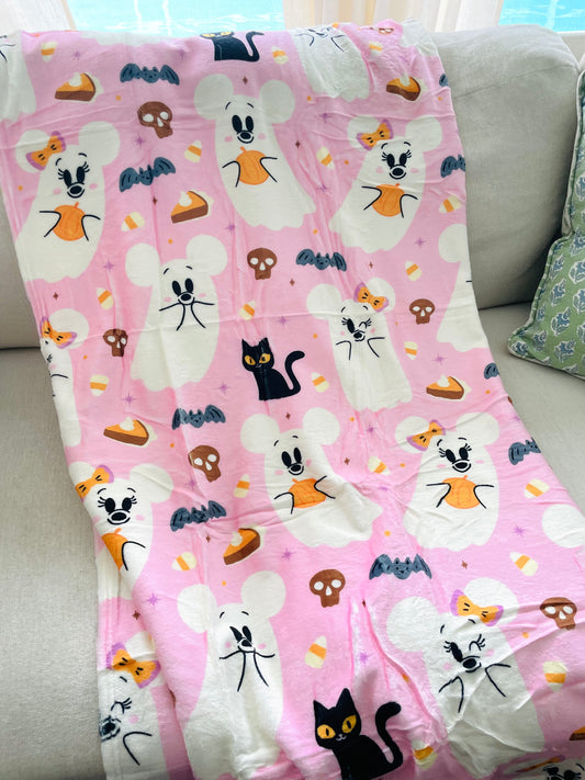 Minky Blanket - Friendly Ghouls