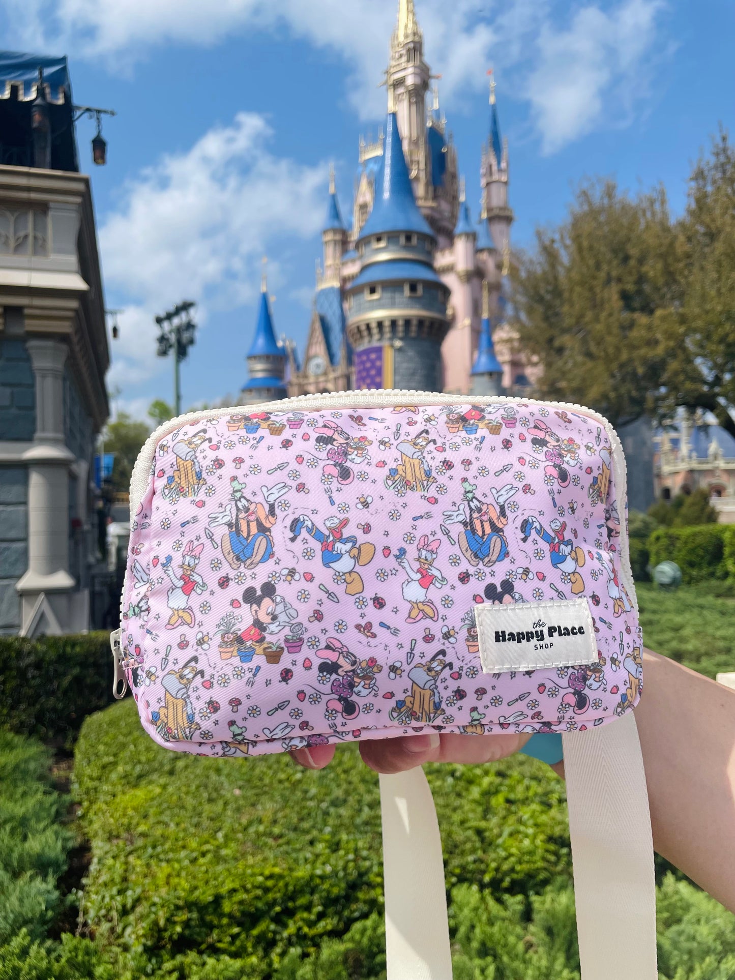 Garden Friends Park Fanny Pack